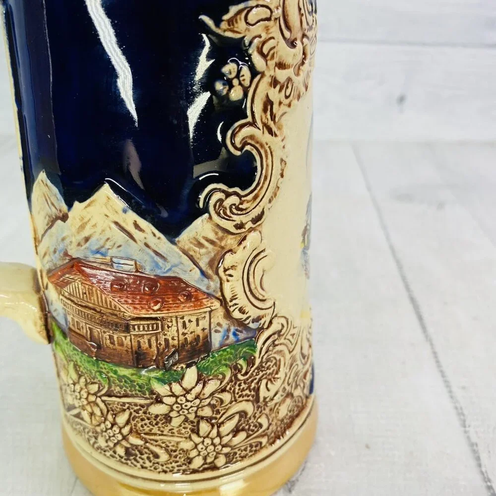 Vintage Original King Western Germany OBERAMMERGAU Handled Lidded 700 Beer Stein